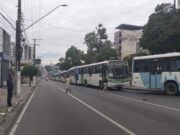 Rodoviários fazem paralisação em Manaus contra a escala 6×1