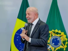 Lula anuncia novo programa para devolução de celulares roubados