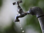 Água volta primeiro onde? Veja os bairros que terão abastecimento normalizado mais rápido em Manaus