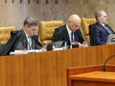 Moraes acusa Mendonça de querer incluir seu nome em delação de Vorcaro