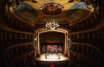 Corpos Artísticos realizarão lives do Teatro Amazonas a partir desta terça-feira (13)