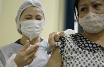 Mutirão para aplicação da segunda dose contra Covid em Manaus terá 39 pontos no sábado (28)