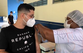 Manaus terá 29 postos de vacinação contra Covid nesta sexta (6); veja endereços