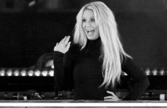 Britney Spears diz estar feliz por recuperar as chaves de seu carro após fim de tutela