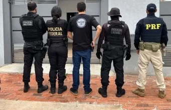 PF prende advogados que levavam recados de líderes de facções em presídios
