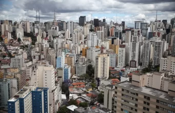 Preço do aluguel residencial sobe 16% em 2023, três vezes mais que a inflação, mostra FipeZap