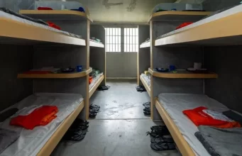 Penitenciária do RS é interditada parcialmente devido ao calor nas celas