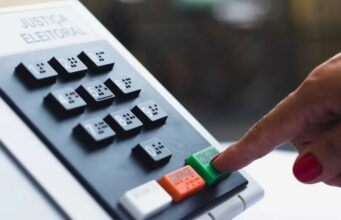 Mais de 280 mil eleitores não votaram no 1º turno em Manaus, que registrou a menor taxa de abstenção do Norte, aponta TSE