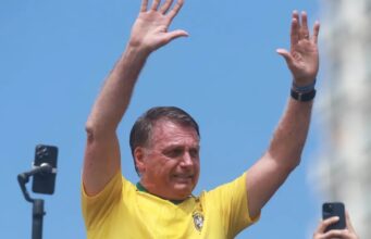 Bolsonaro passa mal e interrompe agenda no Rio Grande do Norte