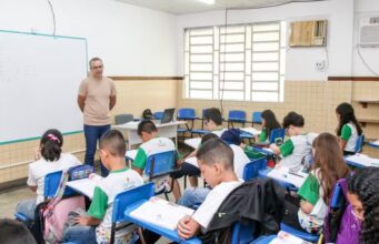 Inscrições para concurso da Semed em Manaus terminam nesta quarta; salários chegam a R$ 5,3 mil