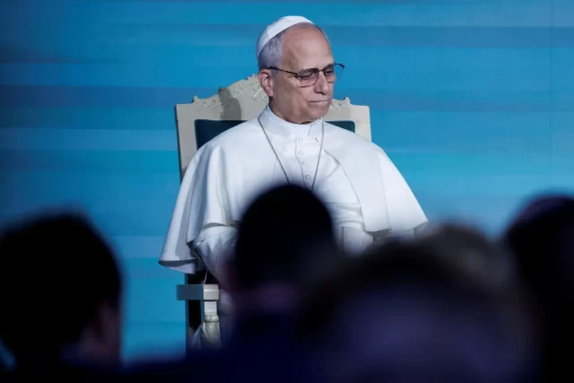 Papa-Leao-XIV-em-evento-da-FAO-em-Roma (1)