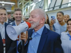 Lula assina medida que altera regras para vales-alimentação e refeição