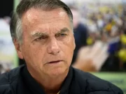 Bolsonaro teve traumatismo craniano leve, diz médico à CNN