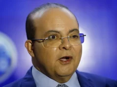 “Estou totalmente limpo”, diz Ibaneis sobre pedidos de impeachment