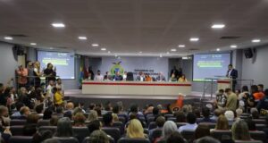 Governo do Amazonas anuncia novo concurso público para a Controladoria-Geral do Estado