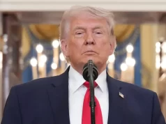 Trump diz que papa Leão “não deveria estar falando sobre guerra”