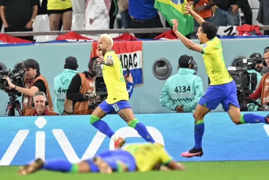 Lula revela conversa com Ancelotti sobre Neymar na Copa do Mundo; entenda