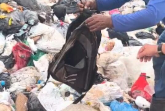 Recém-nascida morre após ser encontrada dentro de mochila abandonada em lixão no Amazonas