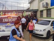 Adolescente invade escola e mata duas funcionárias a tiros no Acre