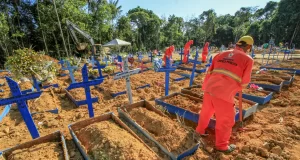 Lei define 12 de março Dia Nacional em Memória das Vítimas da Covid-19