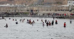Sobe para 34 o número de imigrantes mortos na fronteira da Espanha