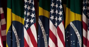 Governo avalia usar Lei de Reciprocidade contra EUA por tarifaço