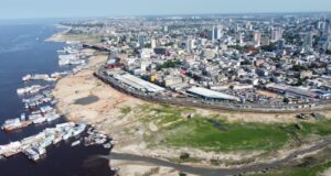 Rio Negro recua 41 cm em Manaus, mas vazante dos rios do AM segue dentro da normalidade, diz Serviço Geológico do Brasil