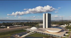 Câmara deve instalar nesta quarta comissão especial para debater PEC da redução da maioridade penal