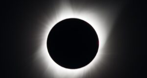 Eclipse solar total desta quarta vai escurecer o céu para 15 milhões de pessoas; saiba mais