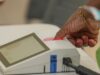 Conheça os governadores eleitos e os senadores mais votados