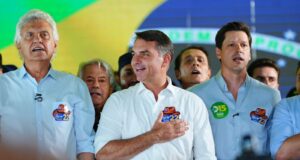 Flávio diz que fala sobre mudar a Constituição ‘para redemocratizar o país’ se referia à reforma do STF e fim da reeleição